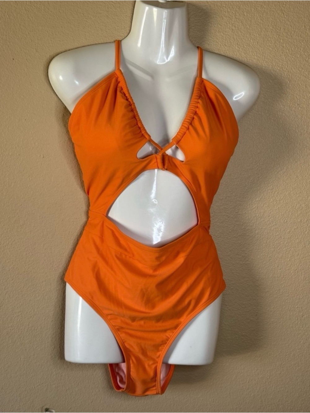 Cupshe L Orange Cutout One-Piece Swimsuit